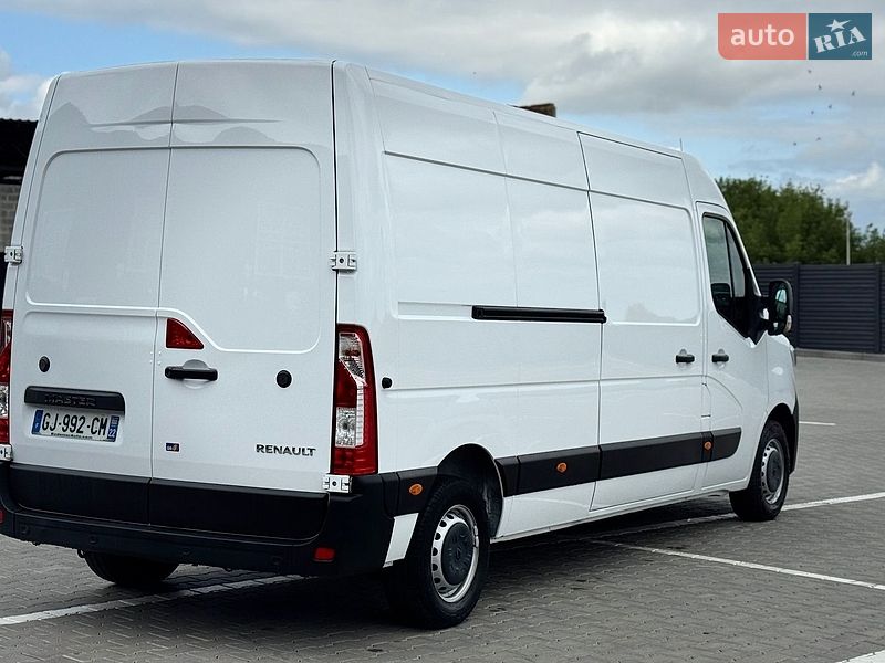 Грузовой фургон Renault Master 2023 в Дубно
