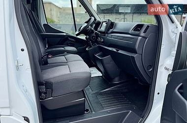 Грузовой фургон Renault Master 2023 в Дубно