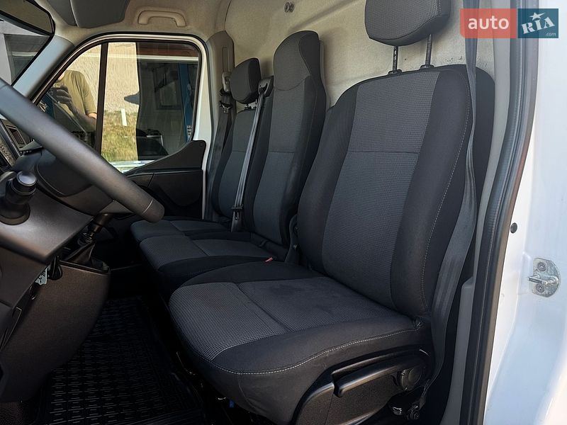 Грузовой фургон Renault Master 2021 в Бердичеве