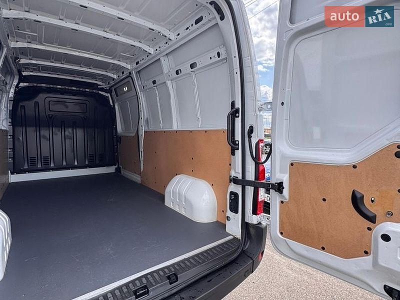 Грузовой фургон Renault Master 2022 в Киеве фото 23 Грузовой фургон Renault Master 2022 в Киеве