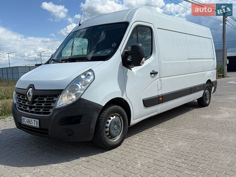 Вантажний фургон Renault Master 2016 в Львові