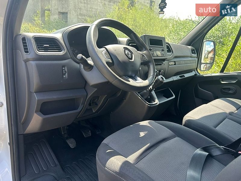 Тентованый Renault Master 2021 в Хусте