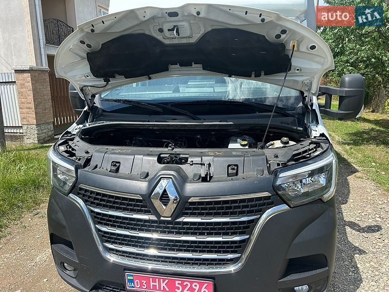 Тентованый Renault Master 2021 в Хусте