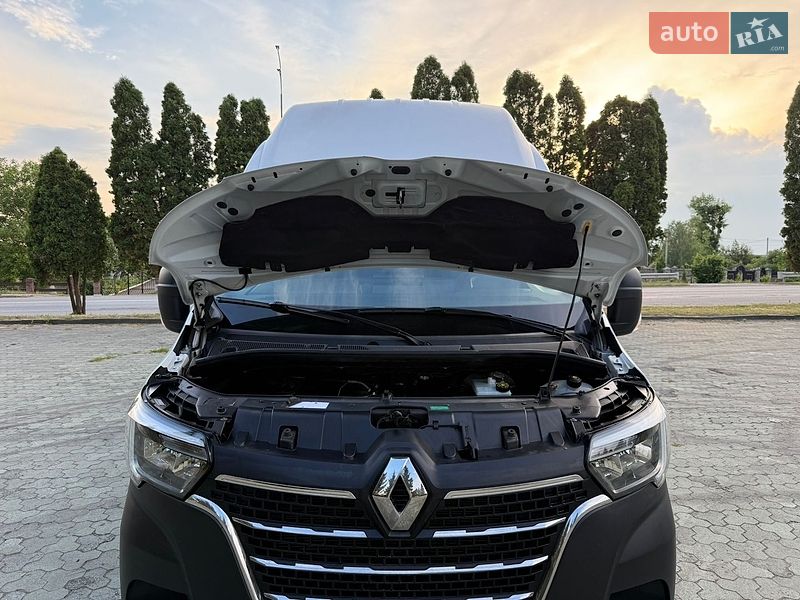 Грузовой фургон Renault Master 2020 в Дубно
