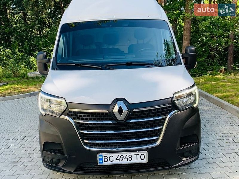 Вантажний фургон Renault Master 2020 в Львові