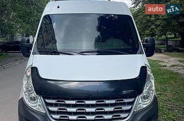 Вантажний фургон Renault Master 2013 в Кривому Розі