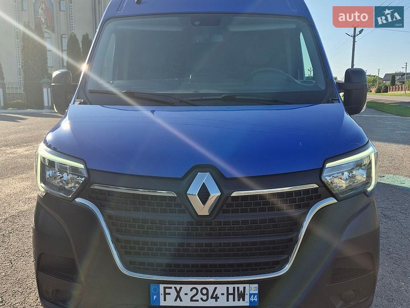 Вантажний фургон Renault Master 2021 в Дубні