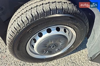 Вантажний фургон Renault Master 2021 в Дубні