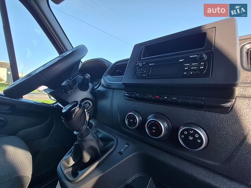 Вантажний фургон Renault Master 2021 в Дубні