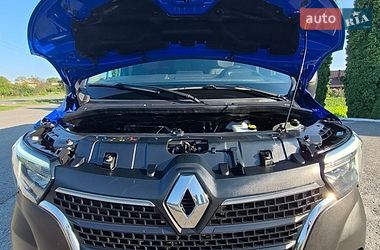 Вантажний фургон Renault Master 2021 в Дубні
