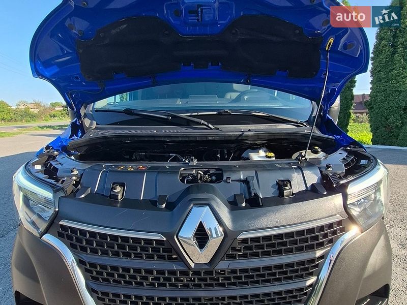 Вантажний фургон Renault Master 2021 в Дубні
