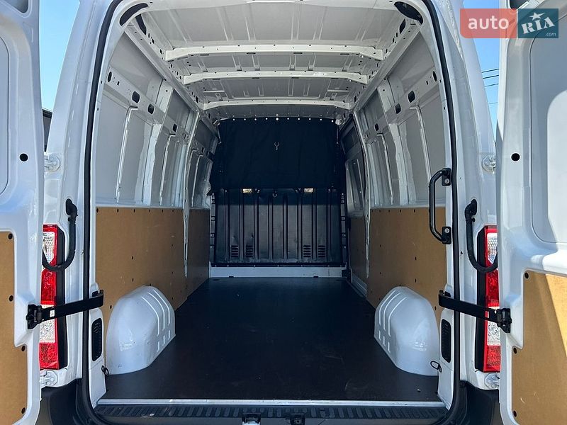 Грузовой фургон Renault Master 2024 в Хусте фото 21 Грузовой фургон Renault Master 2024 в Хусте