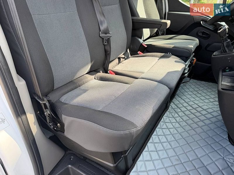 Тентованый Renault Master 2021 в Днепре