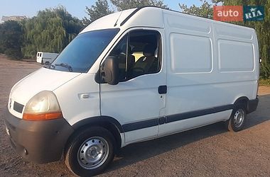 Вантажний фургон Renault Master 2004 в Рівному
