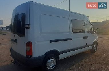 Вантажний фургон Renault Master 2004 в Рівному