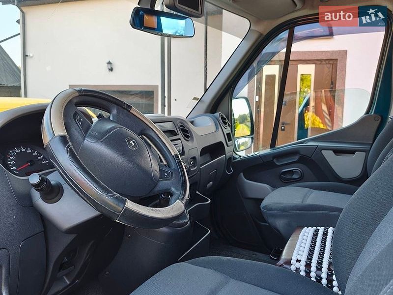 Мінівен Renault Master 2011 в Трускавці
