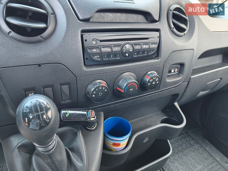 Мінівен Renault Master 2011 в Трускавці