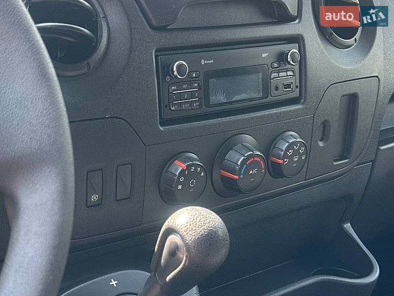 Вантажний фургон Renault Master 2019 в Дубні