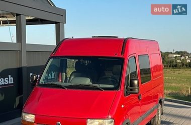 Минивэн Renault Master 2001 в Кременце