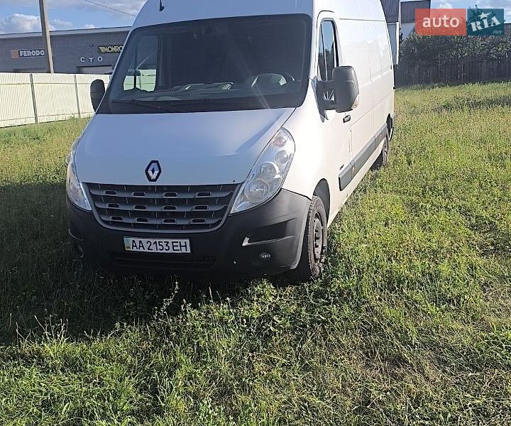 Грузовой фургон Renault Master 2012 в Киеве