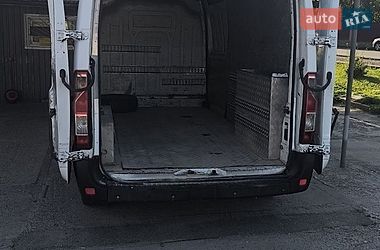 Грузовой фургон Renault Master 2012 в Киеве