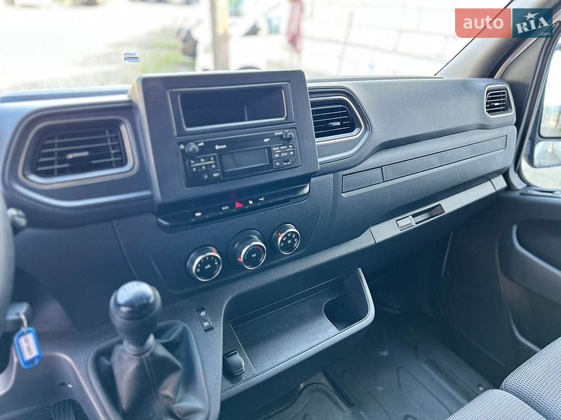 Грузовой фургон Renault Master 2023 в Хусте фото 32 Грузовой фургон Renault Master 2023 в Хусте