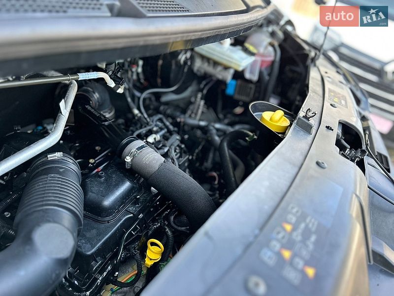 Грузовой фургон Renault Master 2023 в Хусте фото 39 Грузовой фургон Renault Master 2023 в Хусте