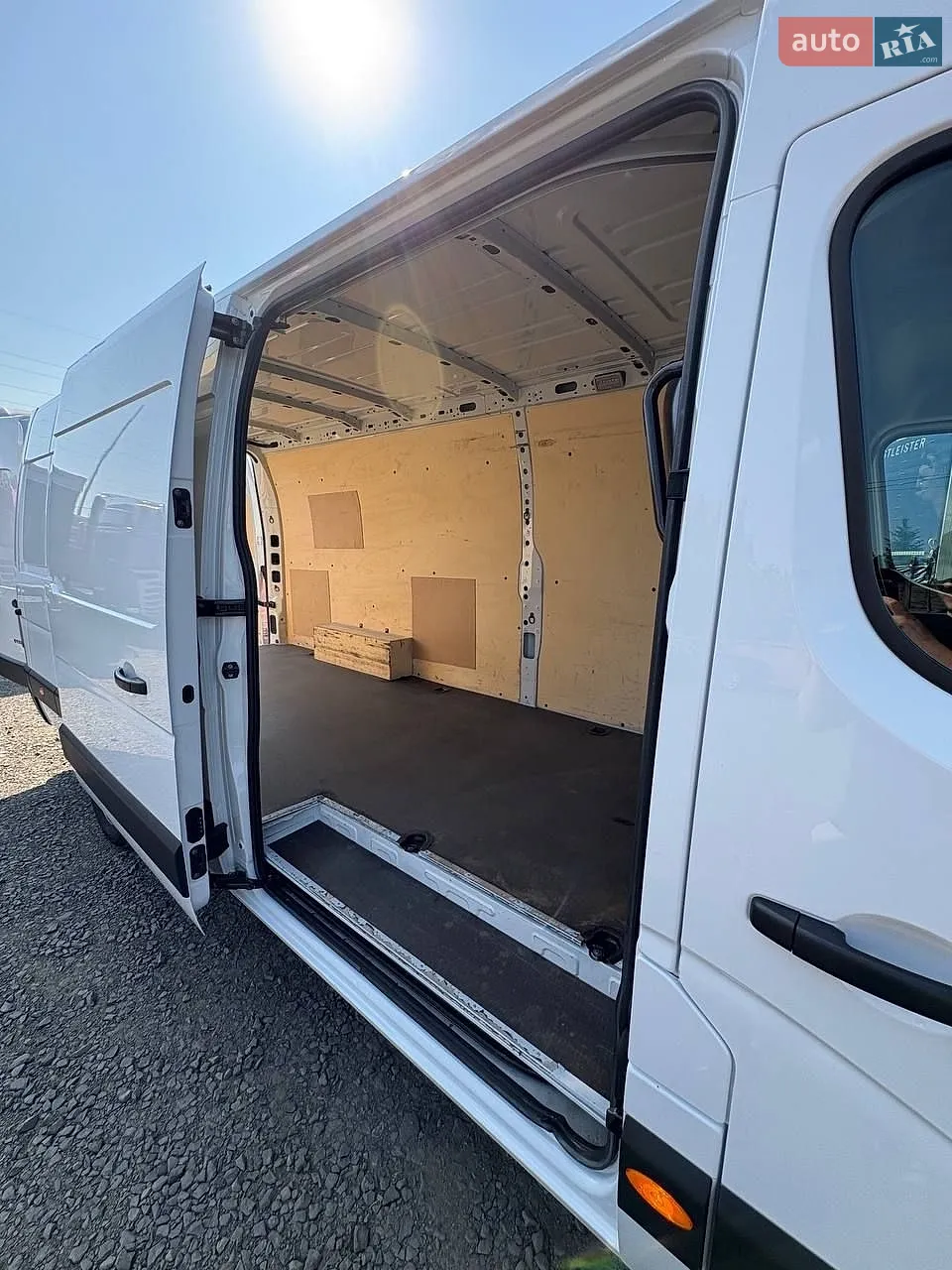 Renault Master 2023 VIN VF1MA000171160826 фото оголошення 13 з 33