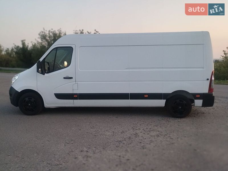 Вантажний фургон Renault Master 2018 в Дубні