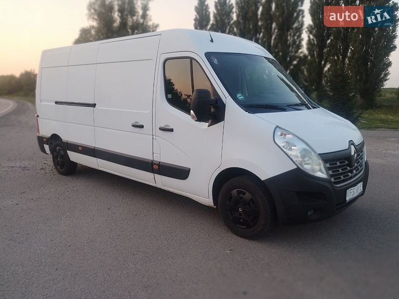 Вантажний фургон Renault Master 2018 в Дубні