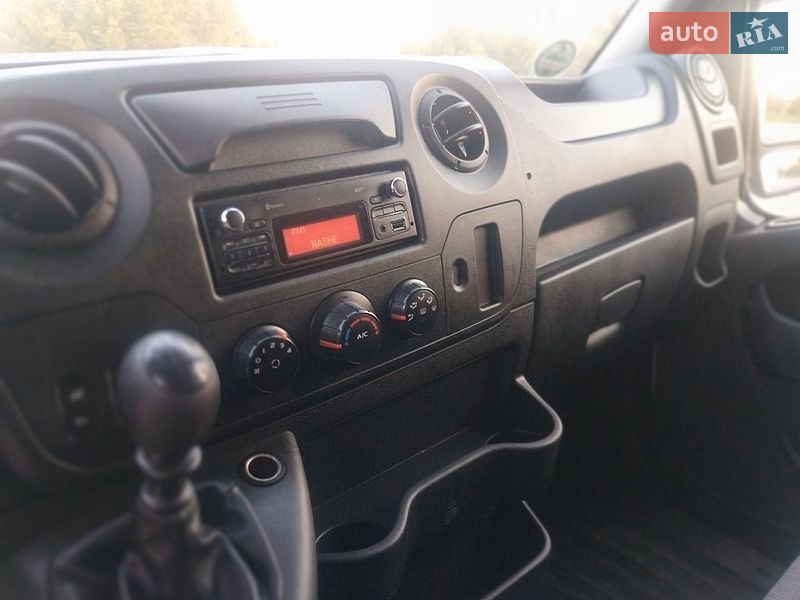 Вантажний фургон Renault Master 2018 в Дубні