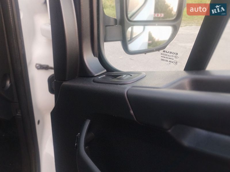 Вантажний фургон Renault Master 2018 в Дубні