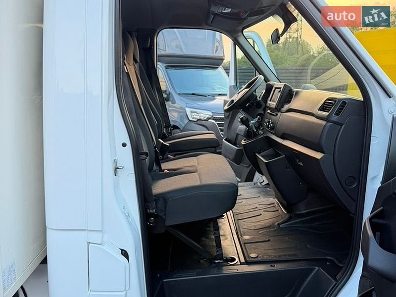 Вантажний фургон Renault Master 2022 в Ковелі