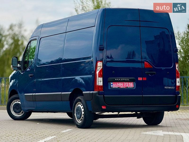 Вантажний фургон Renault Master 2021 в Трускавці