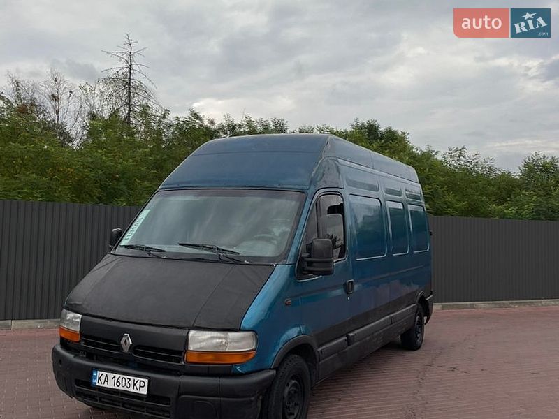 Вантажний фургон Renault Master 2000 в Сарнах