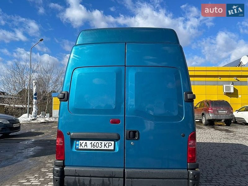 Вантажний фургон Renault Master 2000 в Сарнах
