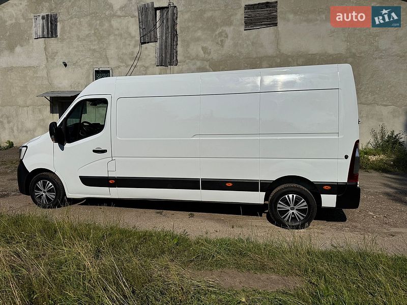 Вантажний фургон Renault Master 2020 в Калуші