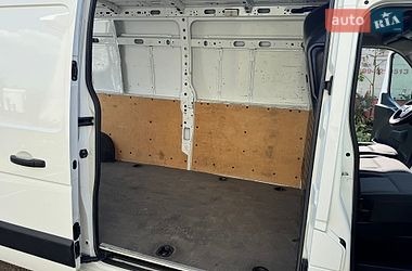 Вантажний фургон Renault Master 2020 в Калуші
