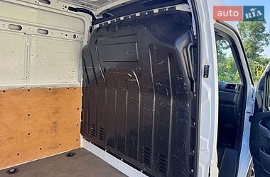 Вантажний фургон Renault Master 2020 в Калуші