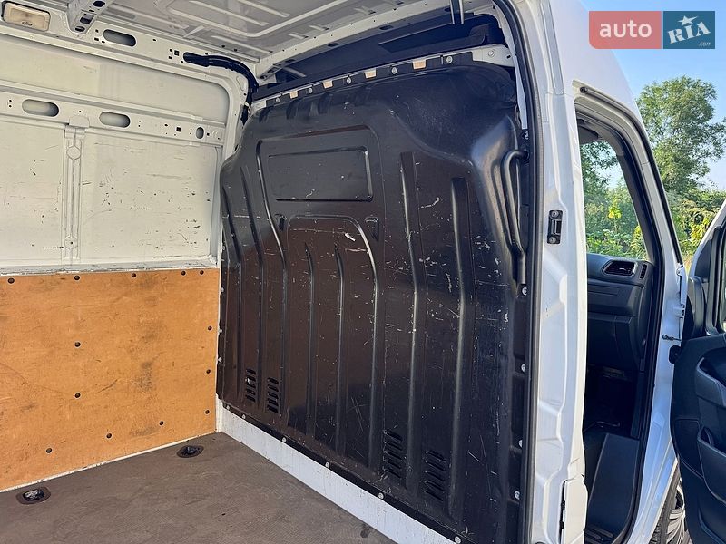 Вантажний фургон Renault Master 2020 в Калуші
