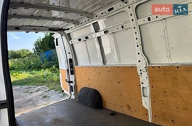 Вантажний фургон Renault Master 2020 в Калуші