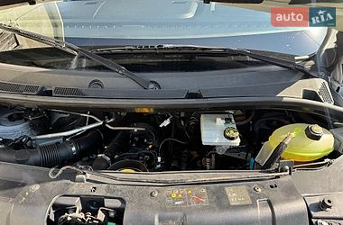 Вантажний фургон Renault Master 2020 в Калуші
