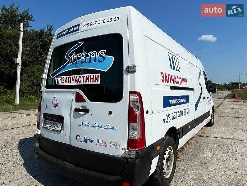 Вантажний фургон Renault Master 2014 в Львові