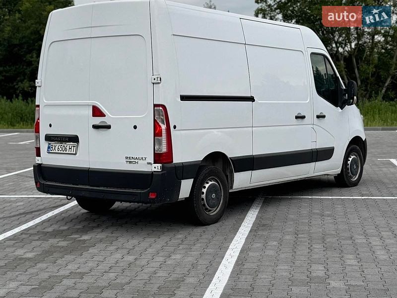 Вантажний фургон Renault Master 2018 в Хмельницькому