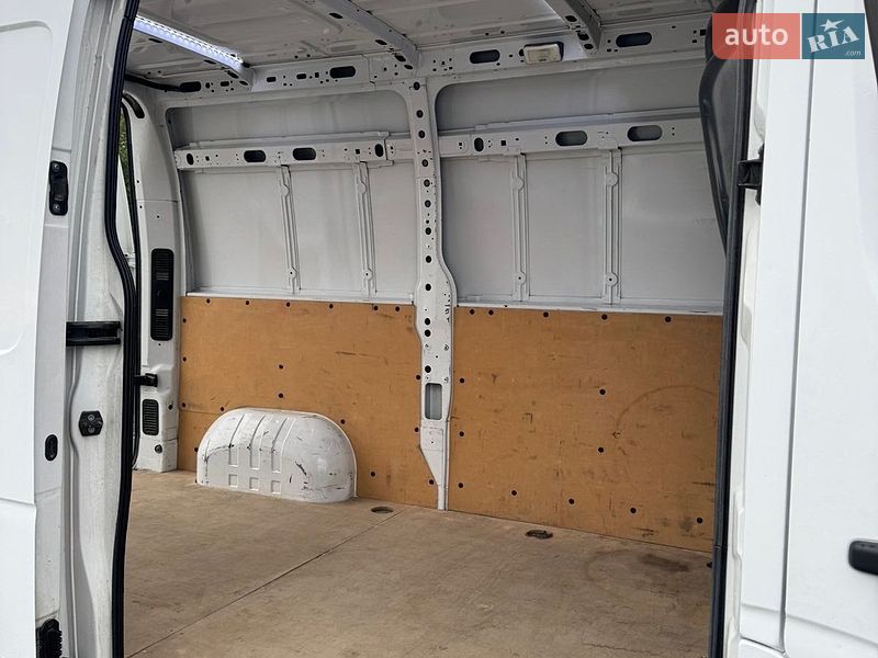 Вантажний фургон Renault Master 2018 в Хмельницькому