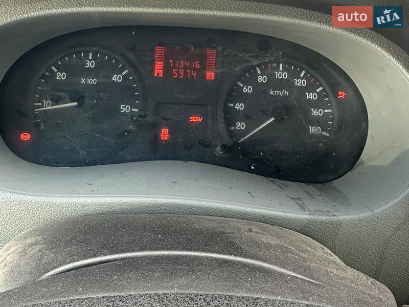 Мінівен Renault Master 2004 в Києві