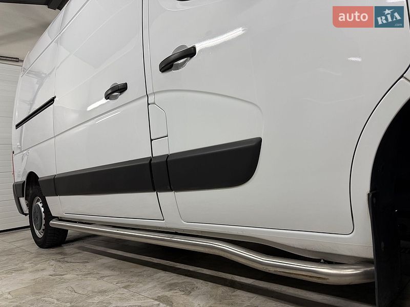 Микроавтобус грузовой (до 3,5т) Renault Master 2022 в Полтаве