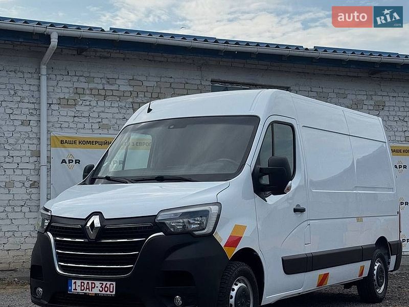 Вантажний фургон Renault Master 2021 в Рівному