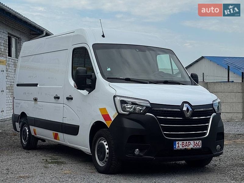 Вантажний фургон Renault Master 2021 в Рівному