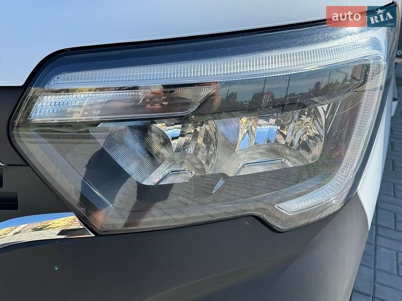 Тентованый Renault Master 2021 в Днепре